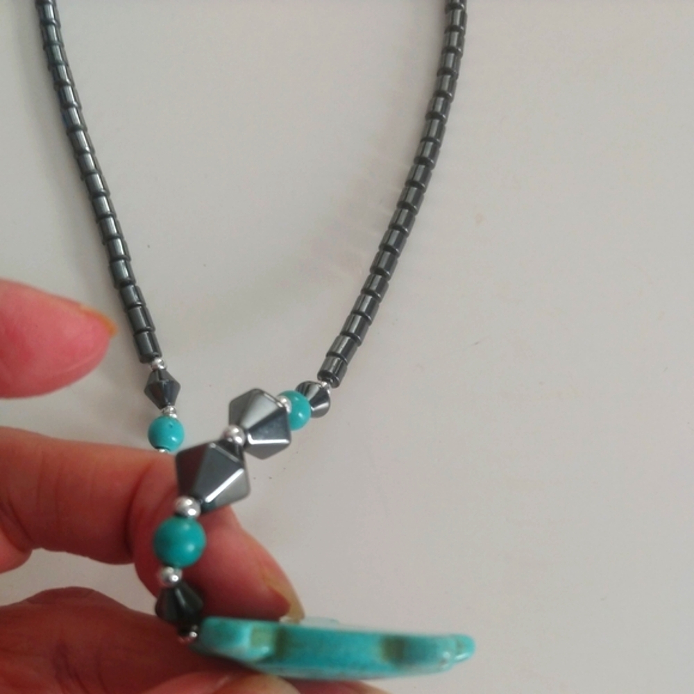 Turquoise Turtle & Hematite Pendant Necklace - Picture 4 of 7